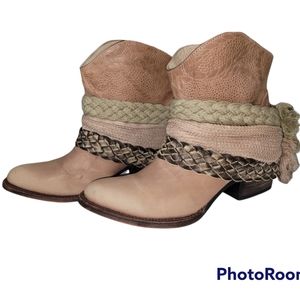 Freebird mezcal size 7